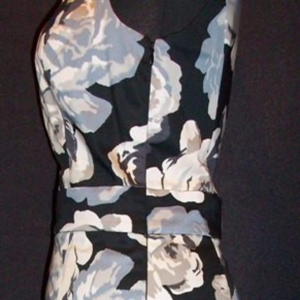Express Cute Black Floral Dress Size 12 - Picture 3 of 5